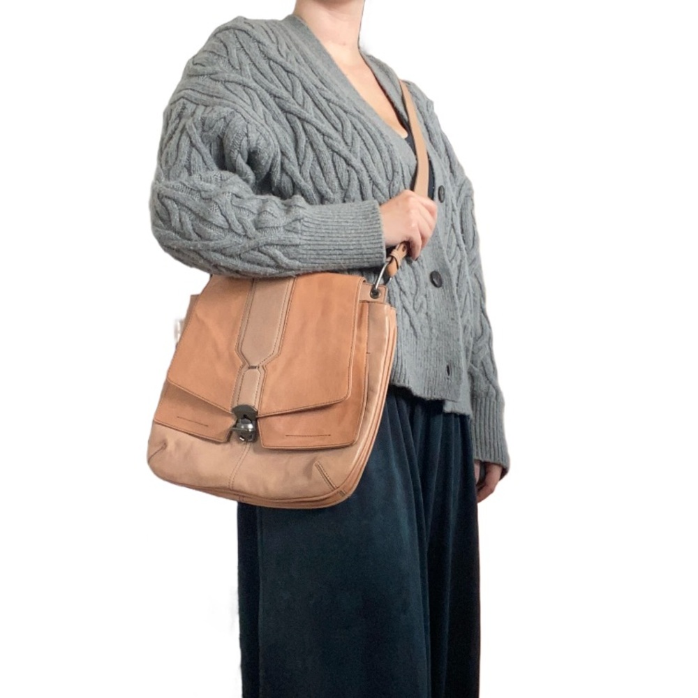 Kooba Tan Two Tone Leather Crossbody Saddle Bag Messenger Tote Large Purse - Picture 2 of 16